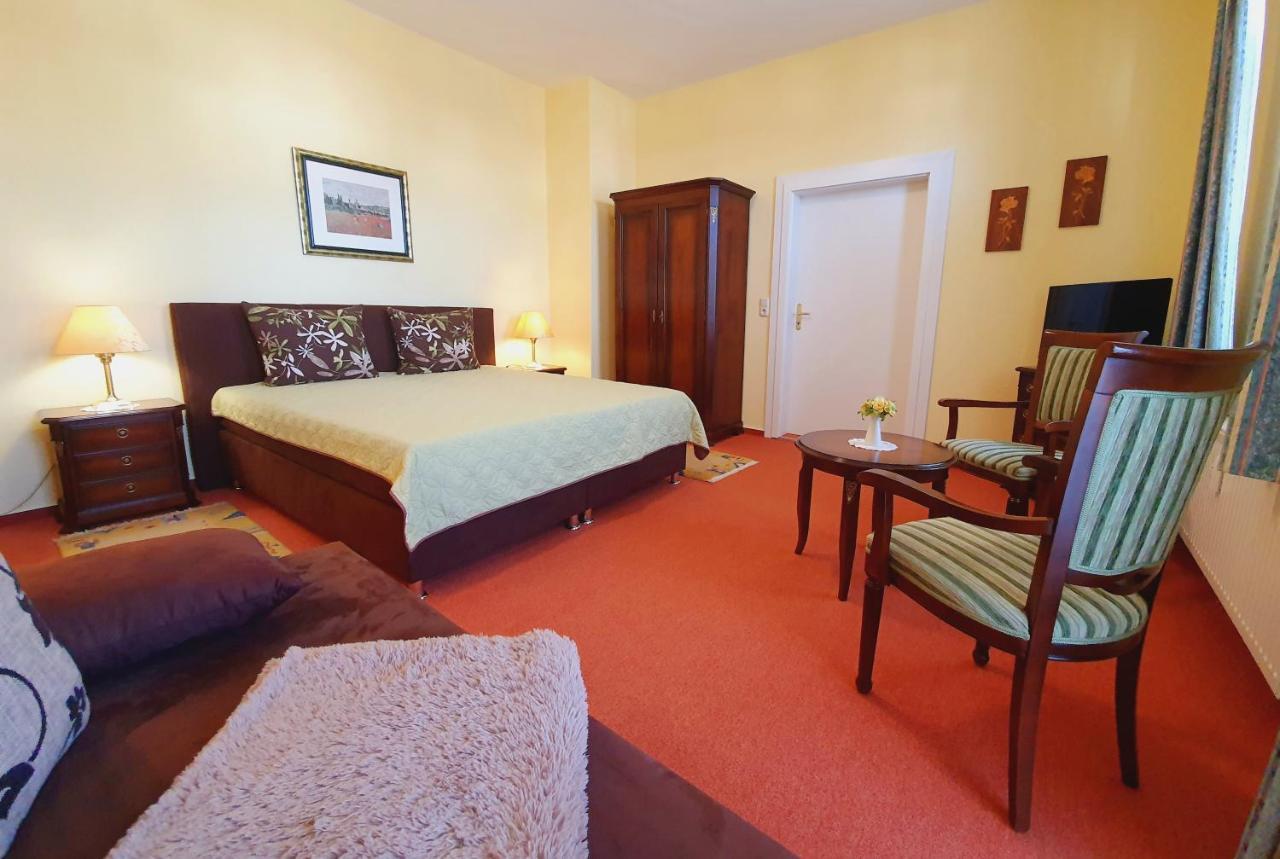 Asta Appartement *